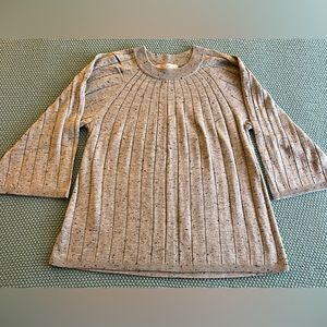 LOFT 3/4 bell-sleeve light gray, light weight sweater - like new
